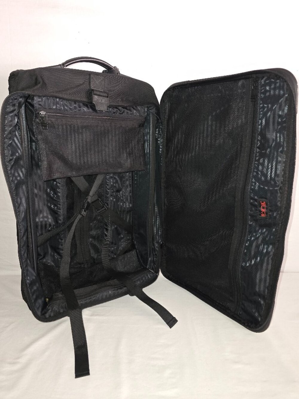 TUMI 22" 2-Wheel Carry On Travel Luggage Black Ballistic Nylon 2222D3